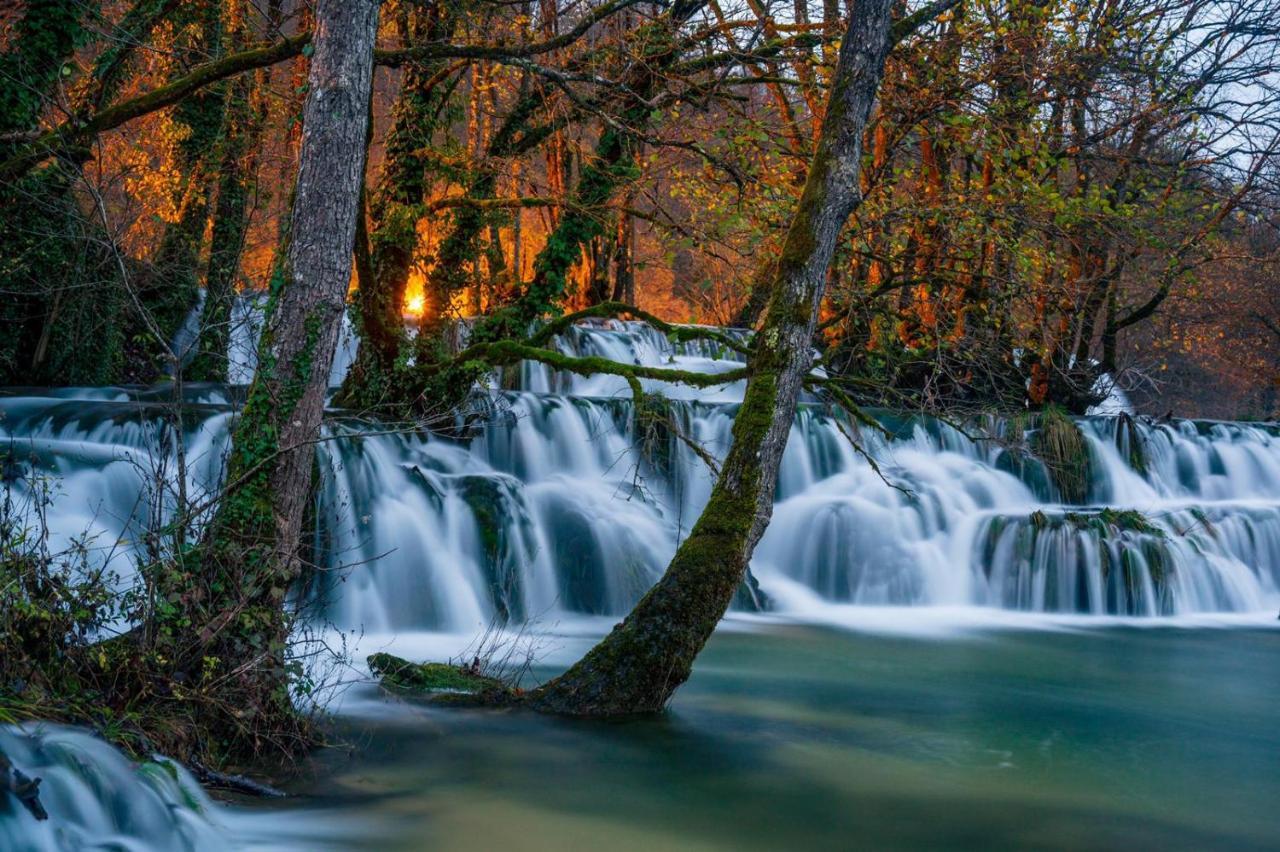Ecotourism Mreznica Villa Luaran gambar