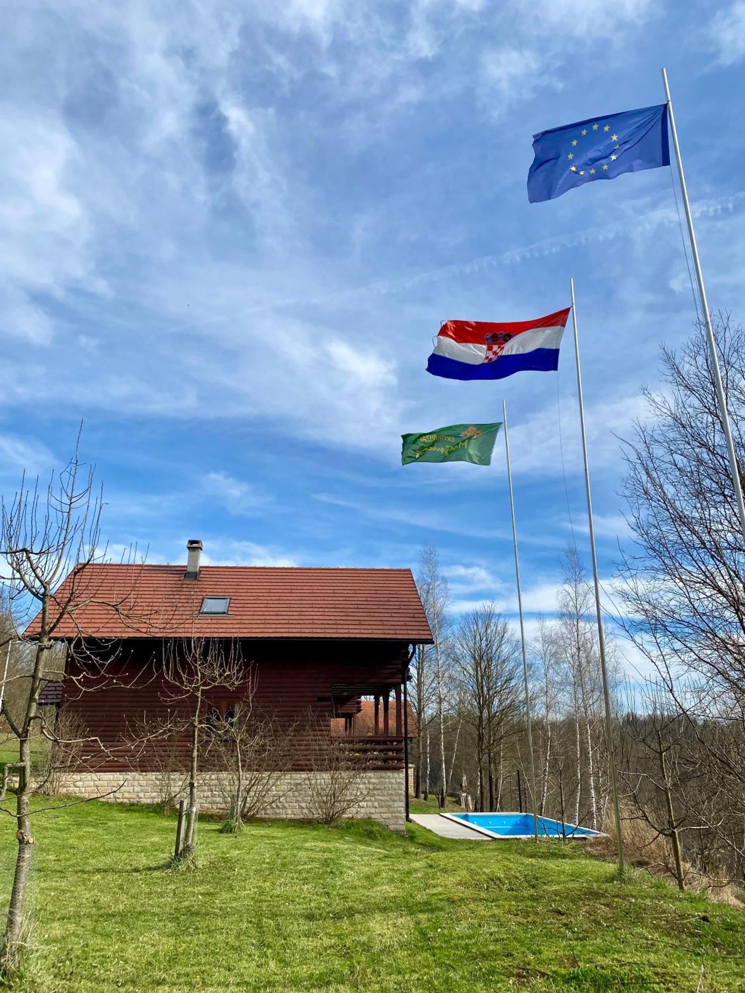 Ecotourism Mreznica Villa Luaran gambar