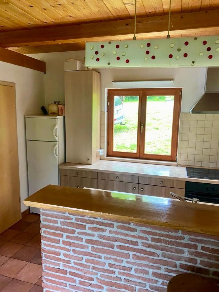 Ecotourism Mreznica Villa Bilik gambar