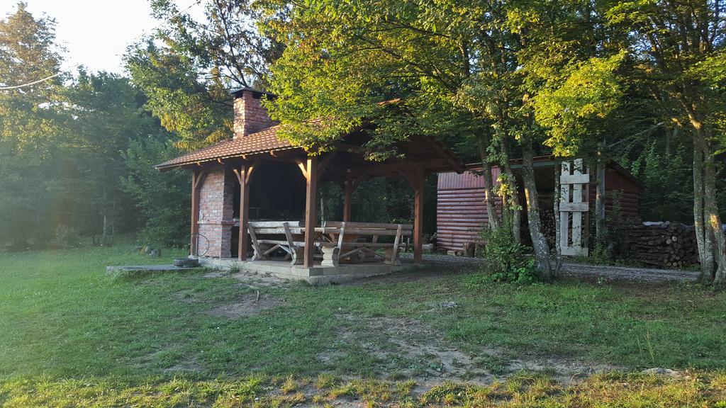 Ecotourism Mreznica Villa Luaran gambar